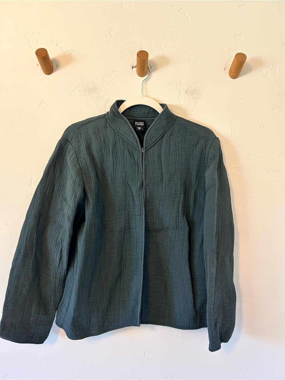 Eileen Fisher Textured Lightweight Jacket Sz Medium Black Fall Staple